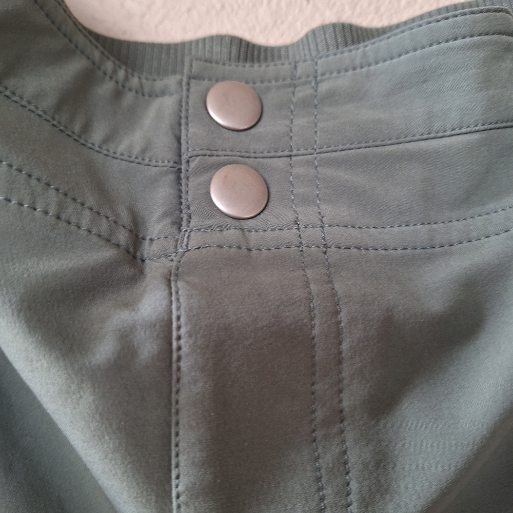 Coolibar Womens Skort Sage UPF 50+ Snap Closure Size XL - Picture 3 of 7